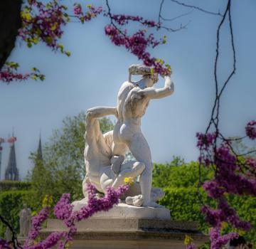An Open-Air Art Gallery: A Stroll Among the Mythical Statues of the Tuileries Garden